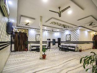 Oyo 12244 Hotel Jk Palace,29 Tashkent Marg Civilines,3 star