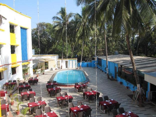 hotel sea rock villa