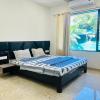 hotel sea rock villa