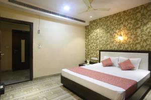 Royal Guest House,Muradev>>Varanasi,3 star