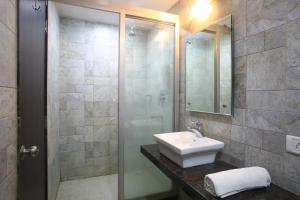 Royal Guest House,Muradev>>Varanasi,3 star