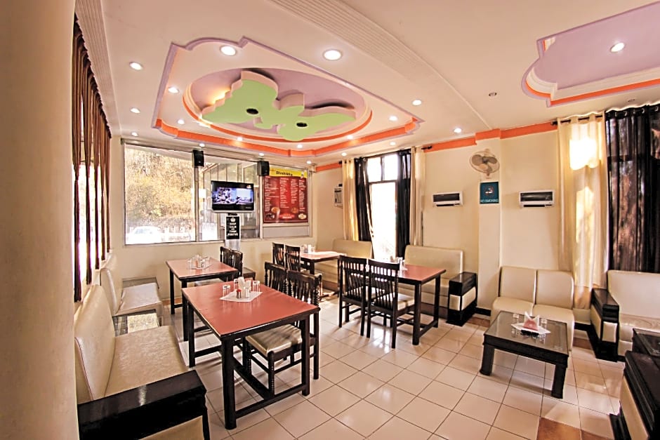 Oyo 3790 Hotel Divshikha,,3 star