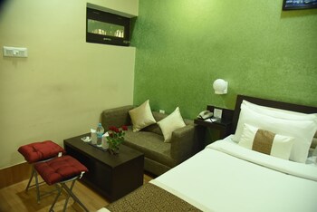 Hotel Vijay Delux