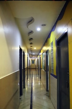 hotel saravanaa