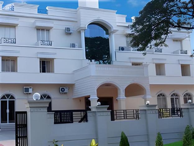 paray village county