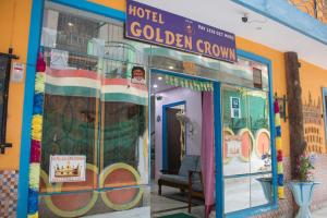 hotel golden crown