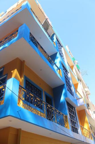 hotel golden crown