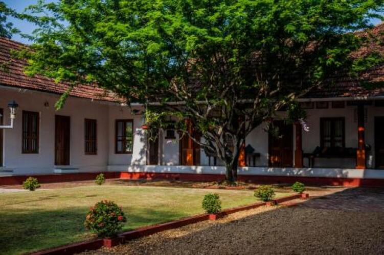 akkara homestay