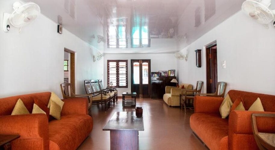 akkara homestay