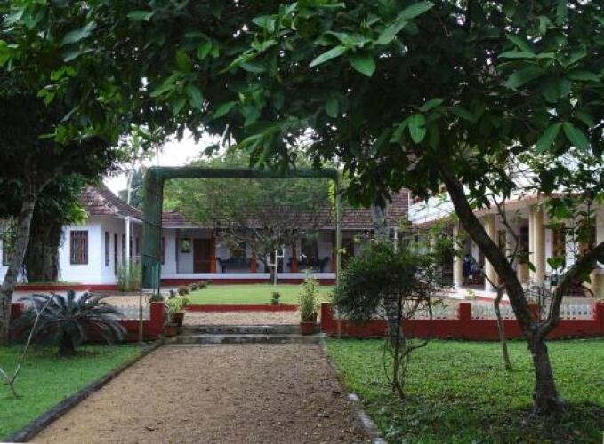 akkara homestay