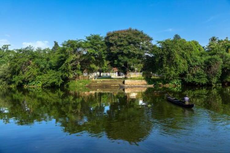 akkara homestay