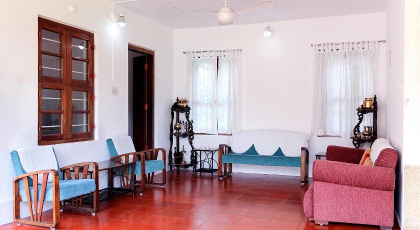 akkara homestay