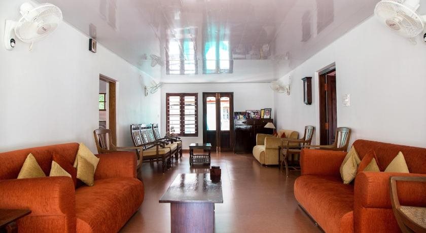 akkara homestay