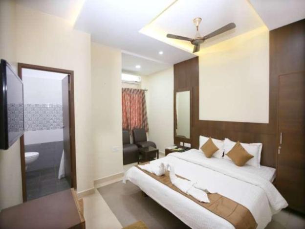 udayam towers hotel porur