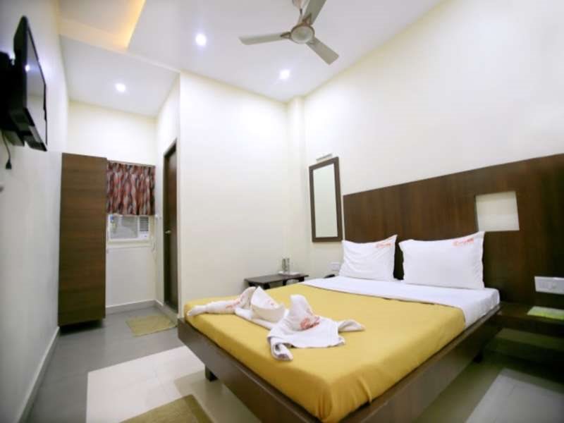 udayam towers hotel porur