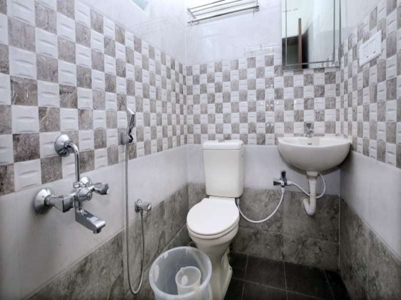 udayam towers hotel porur