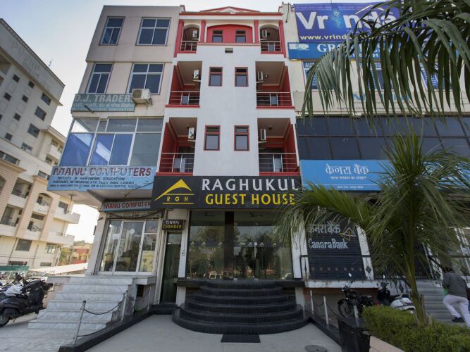 hotel raghukul