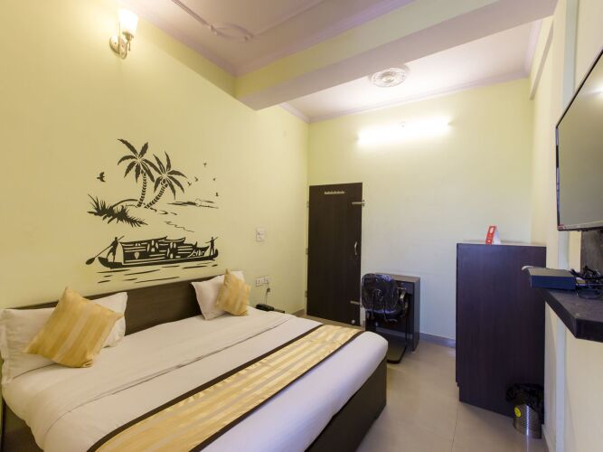 hotel raghukul