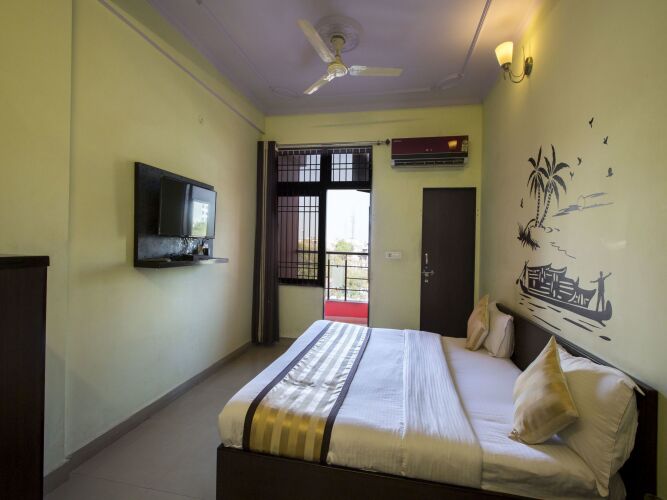 hotel raghukul