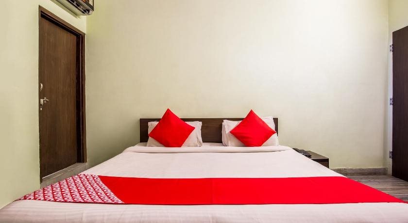 hotel raghukul