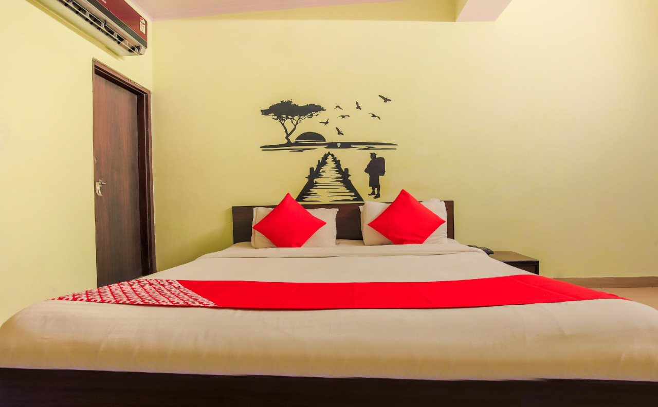 hotel raghukul