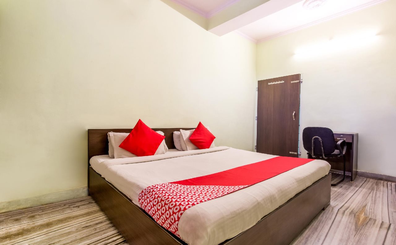hotel raghukul