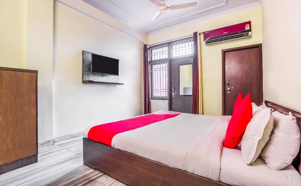 hotel raghukul