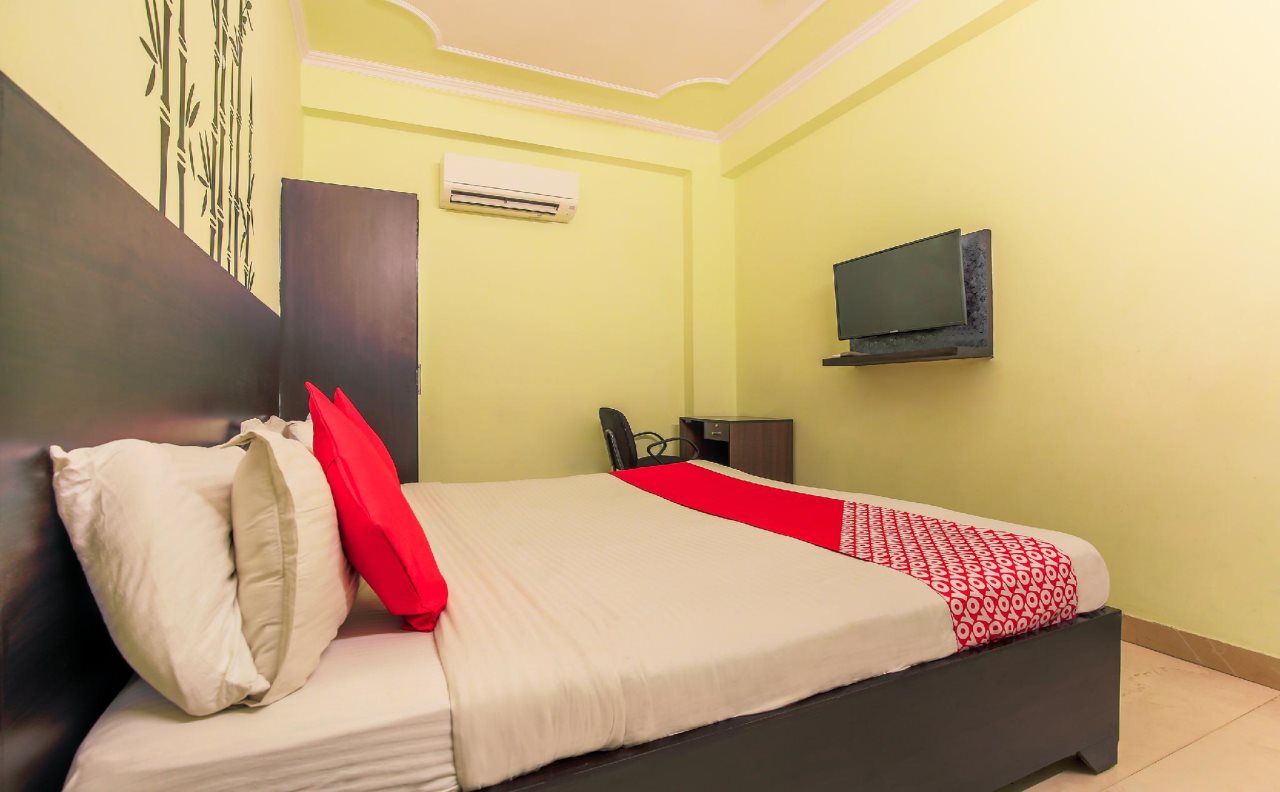 hotel raghukul