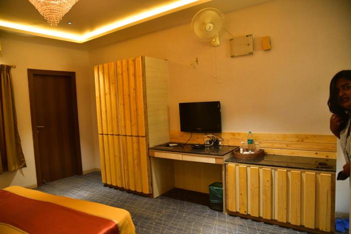 wildernest hilltop resort