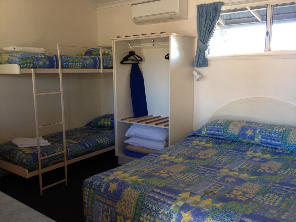 22 On Bowen Motel,Shire Of Bungil>>Roma,3 star