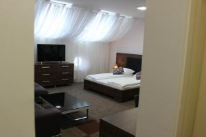 hotel story