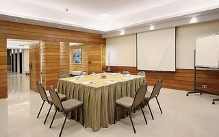 el conquistador hotel