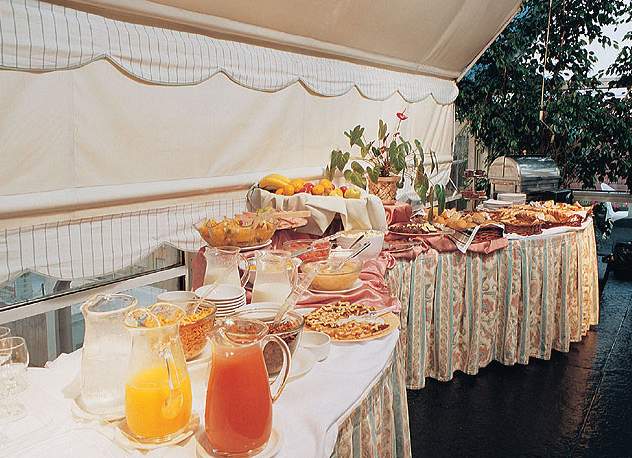 el conquistador hotel