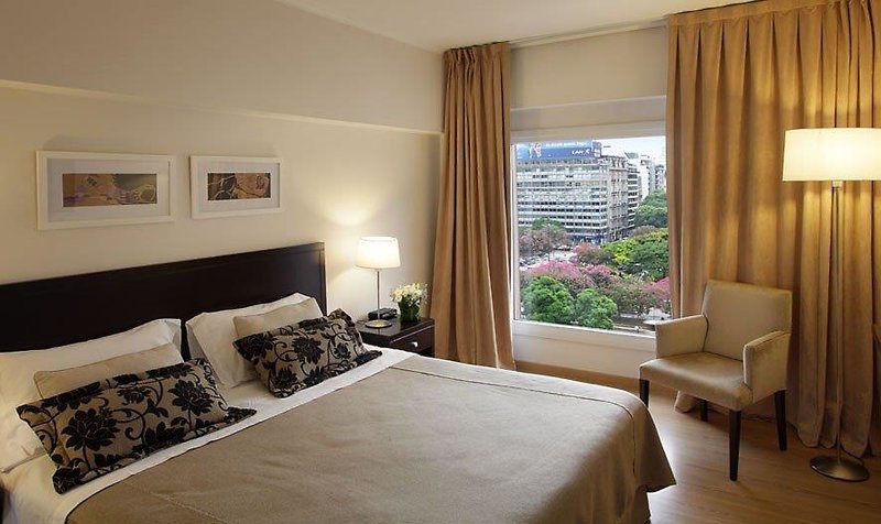 el conquistador hotel