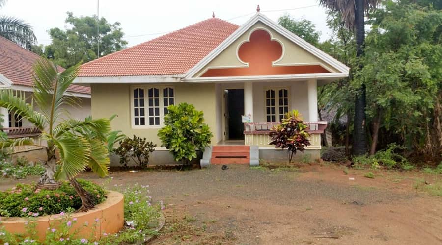 srishty garden resorts