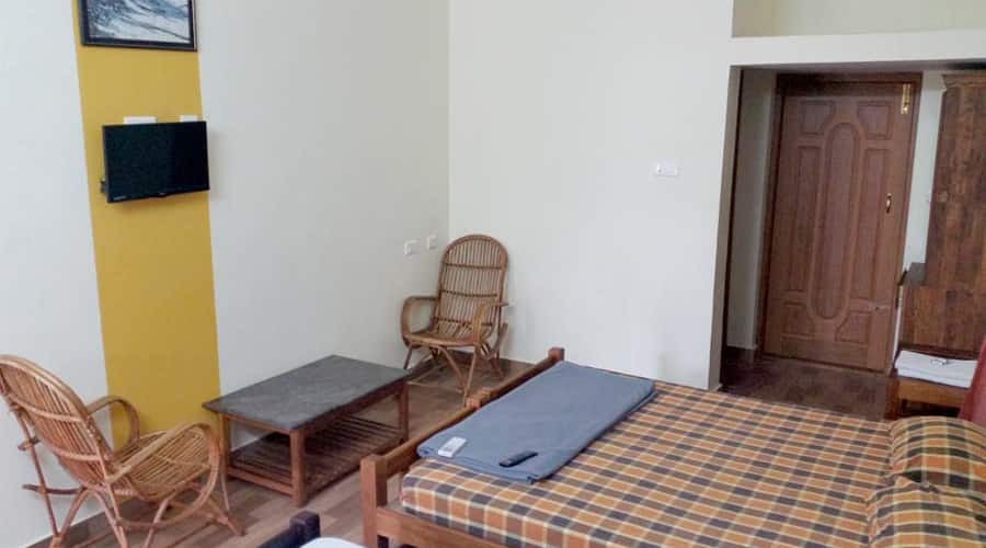 srishty garden resorts