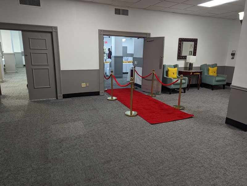 red roof inn plus wichita east