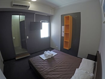 global backpackers port douglas