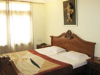 Mayur Hotel,Ganeshguri,3 star