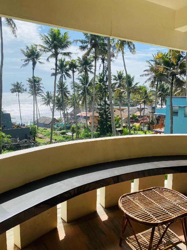 hello varkala beach resort