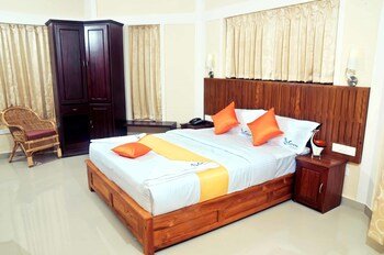 hello varkala beach resort