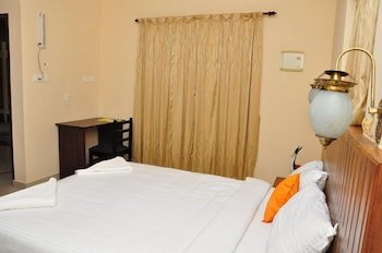 hello varkala beach resort