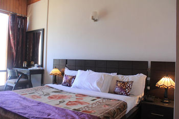 6th element cottages