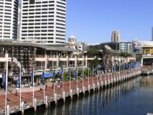 blues point hotel