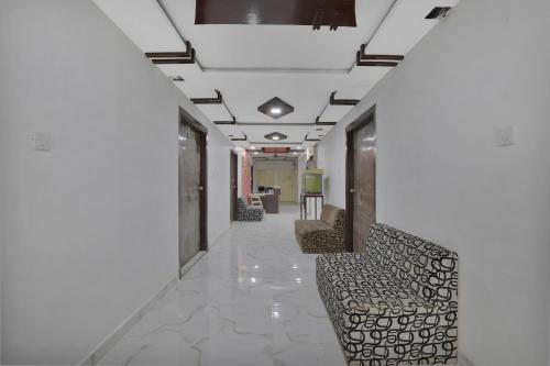 Hotel O Rudra Palace,Bodakdev>>Ahmedabad,3 star