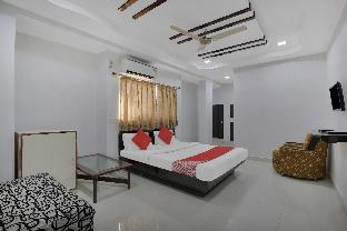 Hotel O Rudra Palace,Bodakdev>>Ahmedabad,3 star