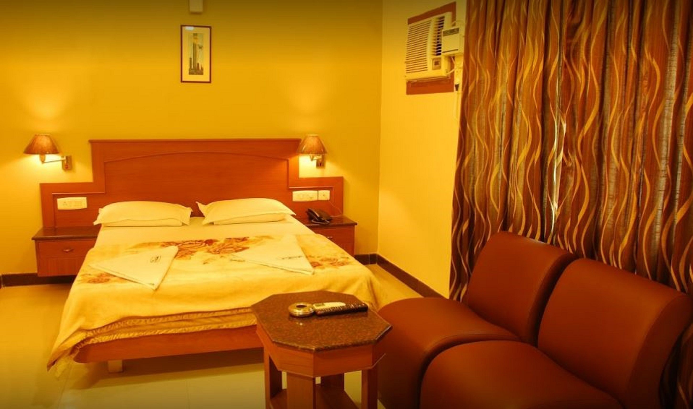 Krishna Inn,Tamil Nadu>>Chennai,2 star