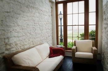 The Customs House Port Macdonnell,Port Macdonnell>>Mount Gambier,4 star