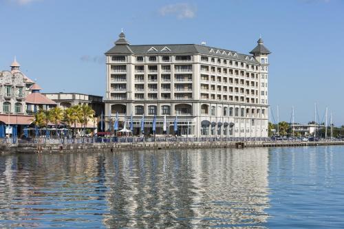 Labourdonnais Waterfront Hotel,Caudan Waterfront>>Bain Boeuf,5 star