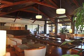 raices esturion hotel